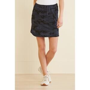 SUNDRY NWT Evereve Sunday Skirt in Gray Camo // XS